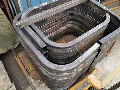 農機安全防翻架彎管加工產品圖