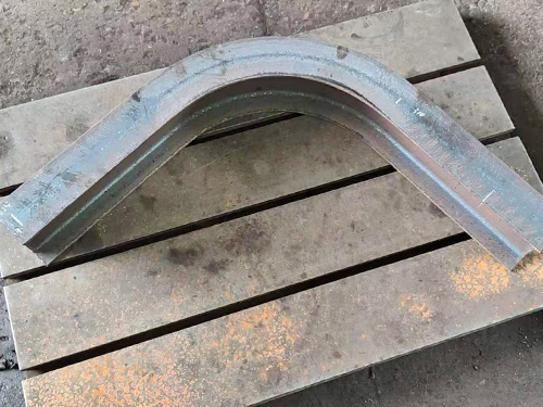 方管彎管加工廠家告訴你為什么彎頭的彎曲半徑相對較小